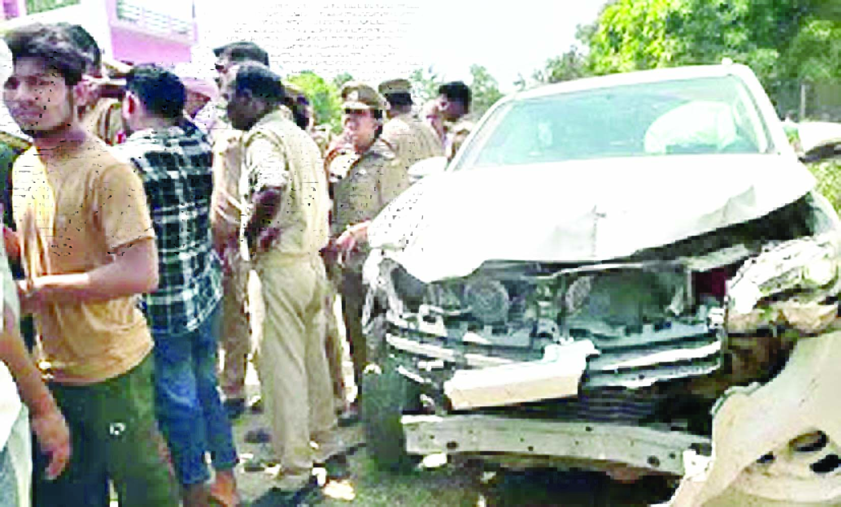 सांसद बृजभूषण के बेटे करण के काफिले ने तीन को रौंदा, दो की मौत