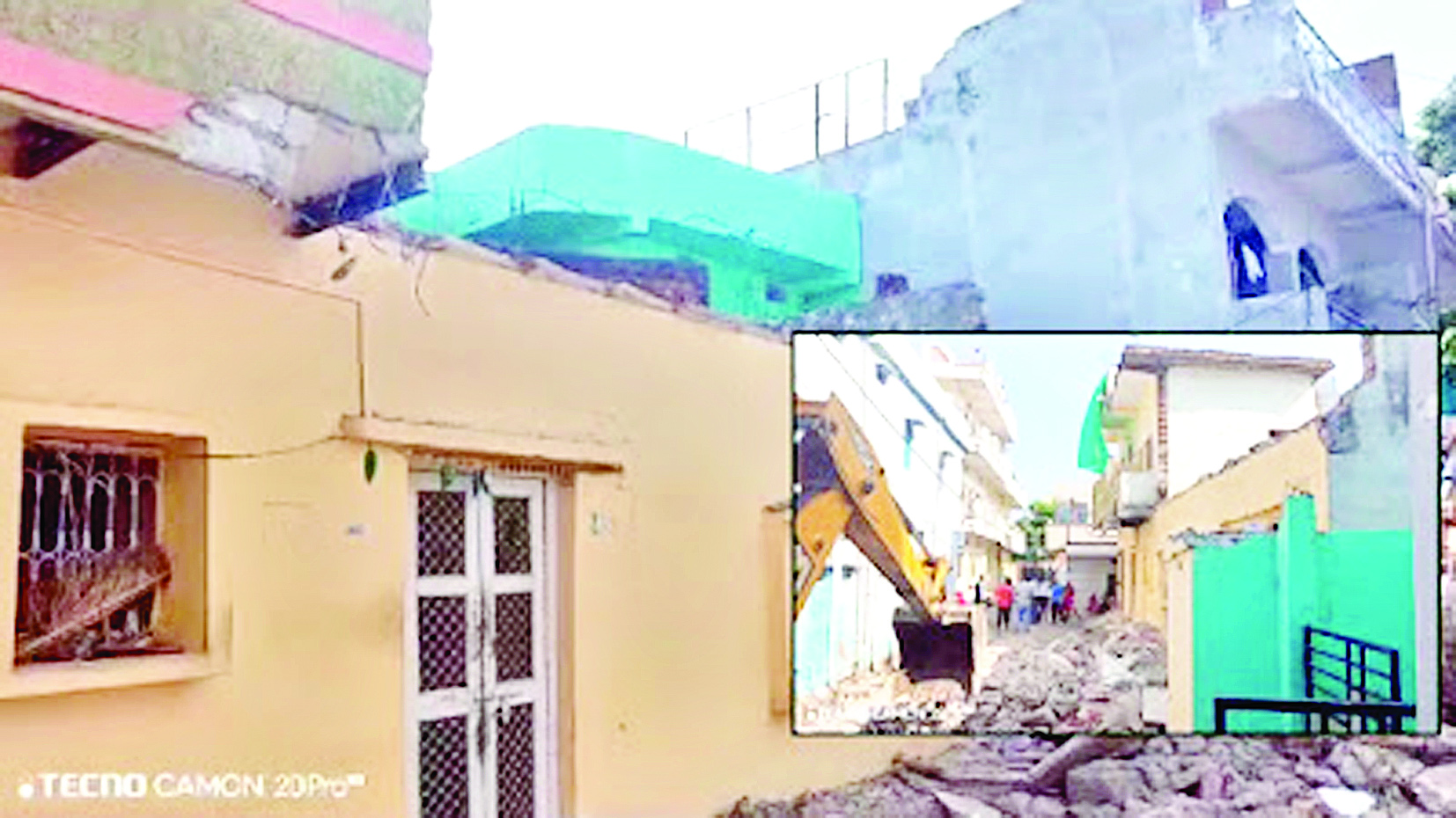 सो रहे शख्स पर गिरा छज्जा, रहवासियों ने मलबा हटाकर पहुंचाया अस्पताल