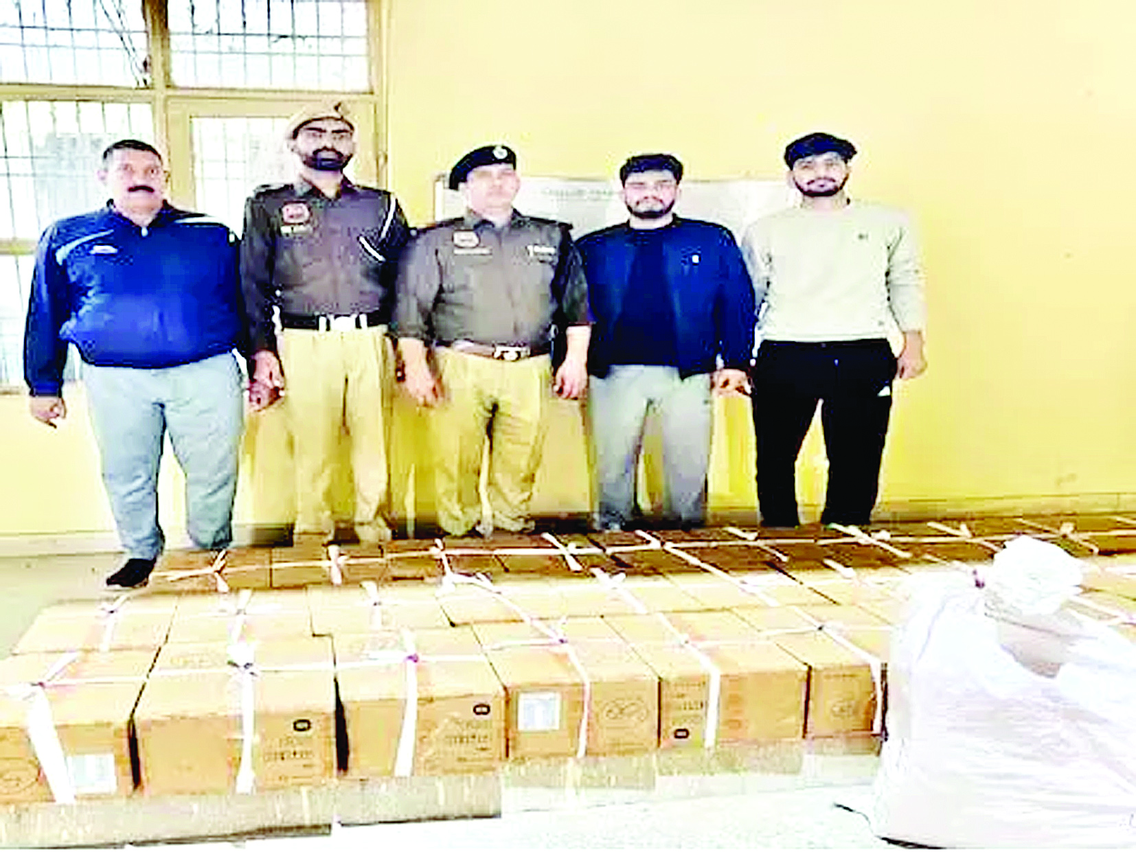 लूटे गए ढाई करोड़ के मोबाइल फोन बरामद, 1300 फोन बरामद, ऐसे चला पता 