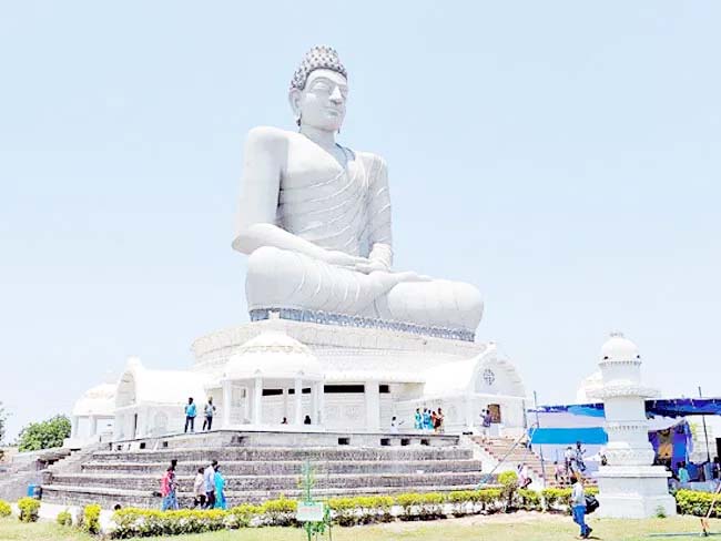 सरकार ने राजधानी अमरावती के लिए ब्रांड एंबेसडर नियुक्त करने का निर्णय लिया