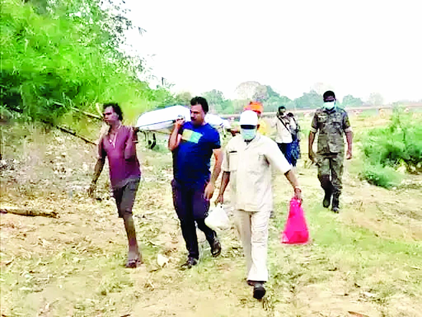 मृत नक्सली की नहीं हुई पहचान, जनसहयोग संस्था ने किया अंतिम संस्कार 