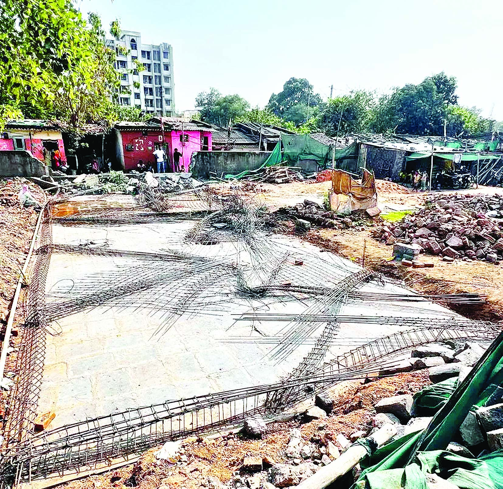 रामनगर में चला बुलडोजर 