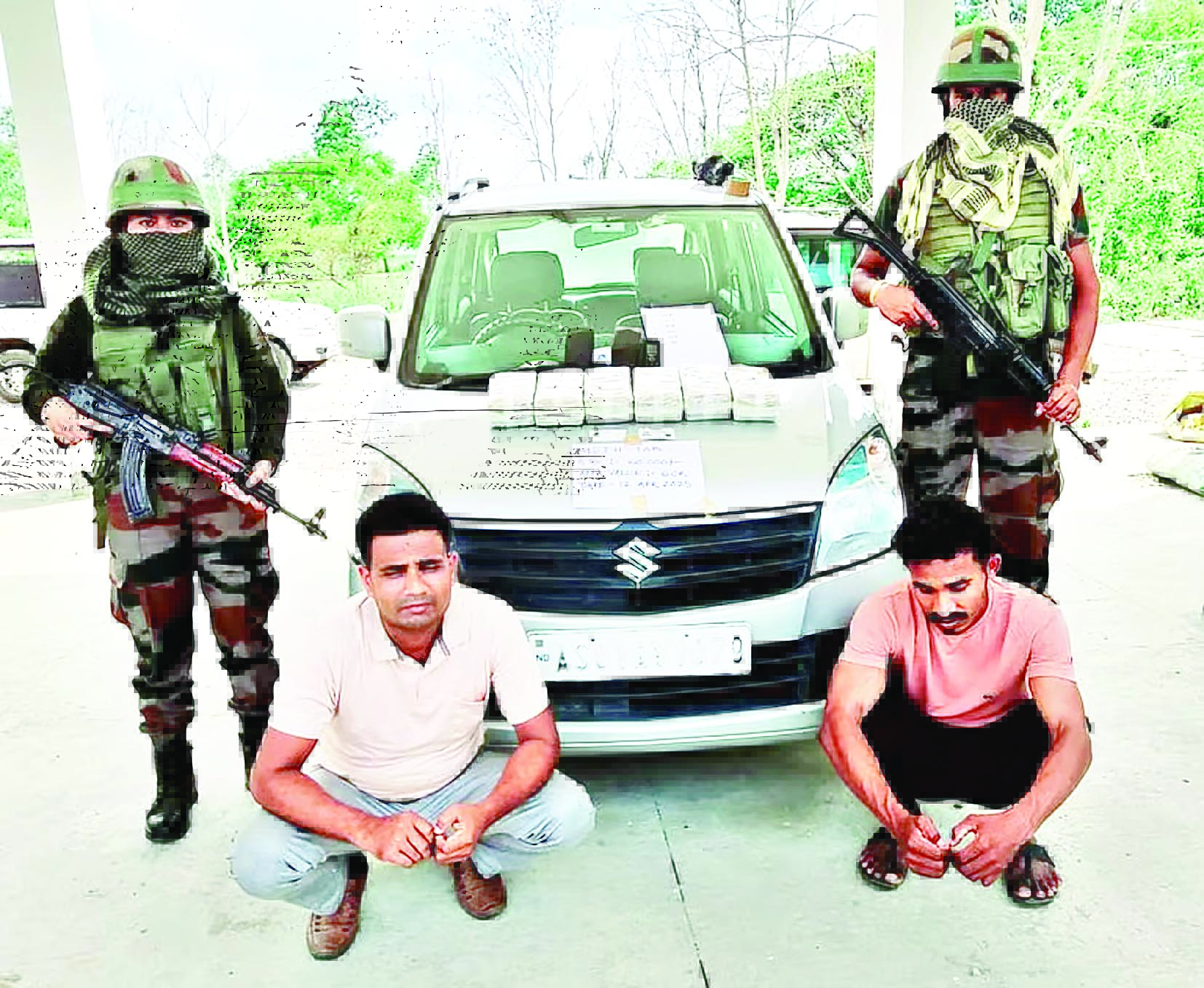 त्रिपुरा में असम राइफल्स और डीआरआई ने 6 करोड़ रुपये की ड्रग्स के साथ दो आरोपी को गिरफ्तार किया