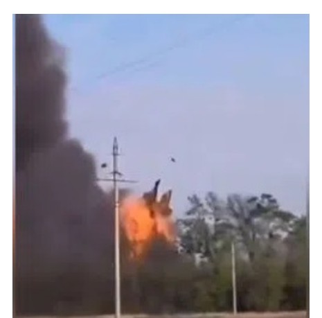 पलटवार के चक्कर में लाहौर का एयर डिफेंस सिस्टम तबाह, PAK के रडार हुए बेकार