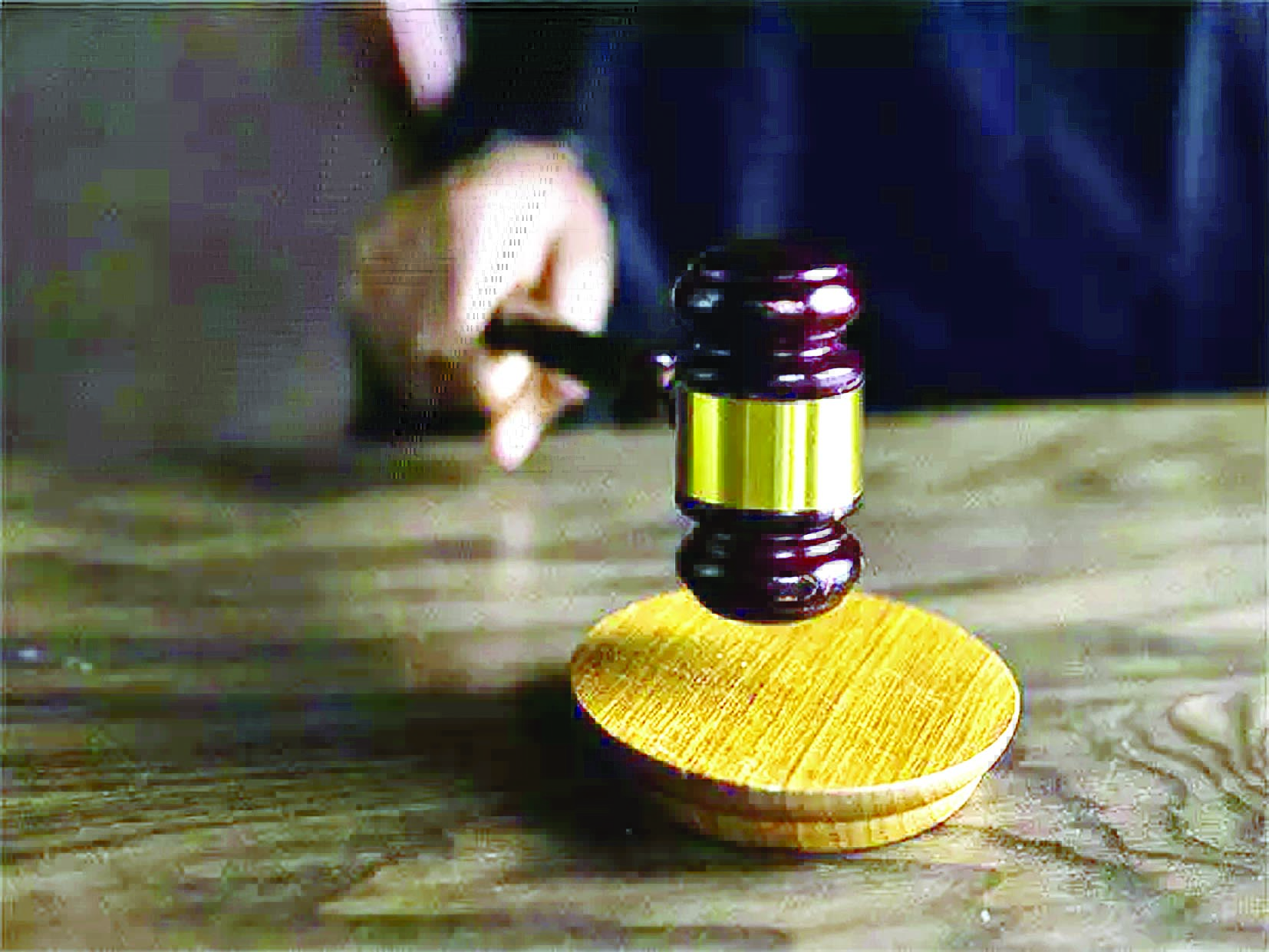 पत्नी ने व्यभिचार का आरोप लगाने पर पति के खिलाफ मानहानि का मामला दर्ज कराया