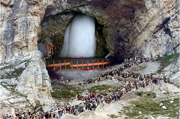 4 दिन में अमरनाथ यात्रा पहुंचे 70 हजार से अधिक श्रद्धालु