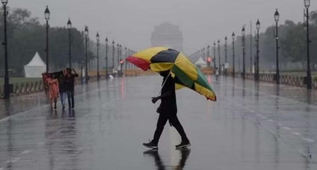 दिल्ली-NCR में फिर से बारिश के आसार