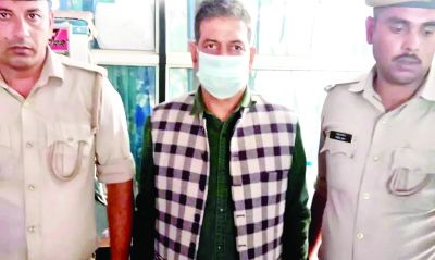 बिल्डर से 2 करोड़ रुपये से अधिक की धोखाधड़ी के आरोपी फर्म निदेशक गिरफ्तार