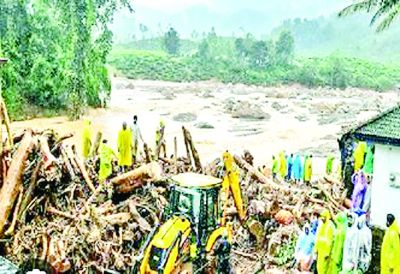 वायनाड में भूस्खलन का दंश: 308 मौतें, 40 टीमें लापता लोगों की तलाश में जुटीं&rdquo;