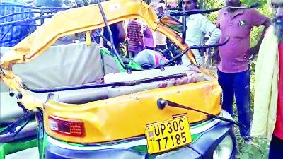 हरदोई में डीसीएम और ऑटो की टक्कर, 10 की मौत&hellip;