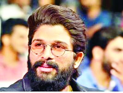 अल्लू अर्जुन ने दिखाई दरियादिली: मृत महिला के परिवार को 25 लाख रुपए देने का किया ऐलान