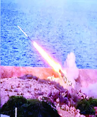 रूसी क्षेत्रों पर बड़ा हमला, क्या कीव ने फिर दागी अमेरिकी मिसाइलें ?