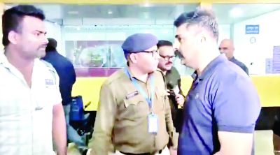 रायपुर पहुंची मुंबई क्राइम ब्रांच की टीम, देखें VIDEO...