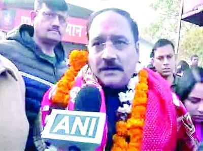 BJP के वीरेंद्र सचदेवा ने केजरीवाल पर सनातन का "अपमान" करने का आरोप लगाया 