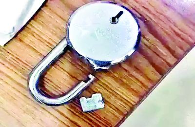 सूने मकान से 50 लाख की चोरी, FIR दर्ज