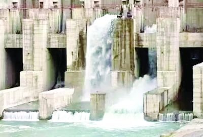 Punjab-हरियाणा जल विवाद पर कांग्रस नेता सुरजेवाला ने केंद्र को घेरा  