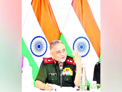 आधुनिक युद्ध में रणनीति, संचालन और रणनीति का जटिल मिश्रण हो रहा है: CDS जनरल चौहान 