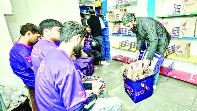 FDA ने मुंबई के धारावी में ज़ेप्टो का खाद्य लाइसेंस रद्द किया 