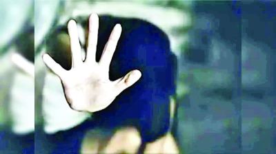 होटल में तीन लड़कियों से बलात्कार के आरोप में दो लोग गिरफ्तार